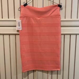 LuLaRoe Cassie skirt. brand new size small tons of stretch beautiful coral